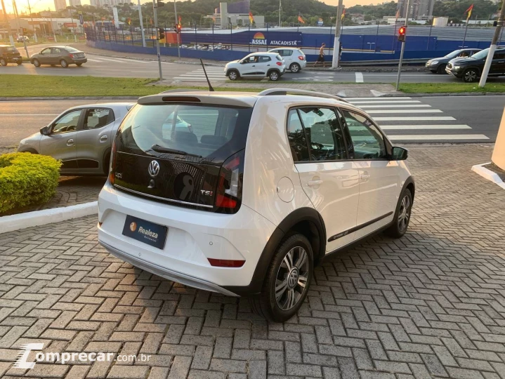 up! cross 1.0 TSI Total Flex 12V 5p