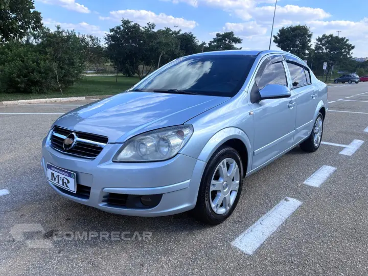 VECTRA 2.0 MPFI Elegance 8V