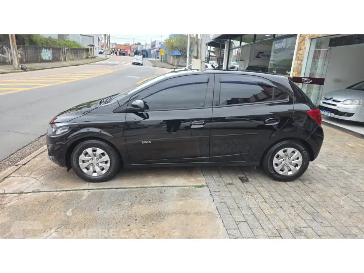 ONIX 1.0 MPFI LT 8V FLEX 4P MANUAL