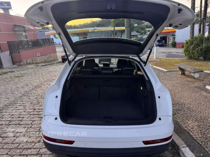 Q3 1.4 TFSI/TFSI Flex S-tronic 5p