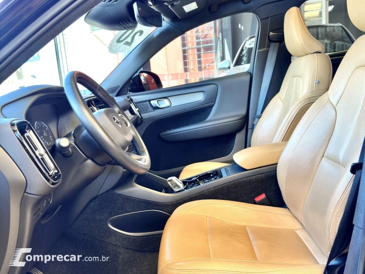 XC40 2.0 T4 GASOLINA INSCRIPTION GEARTRONIC