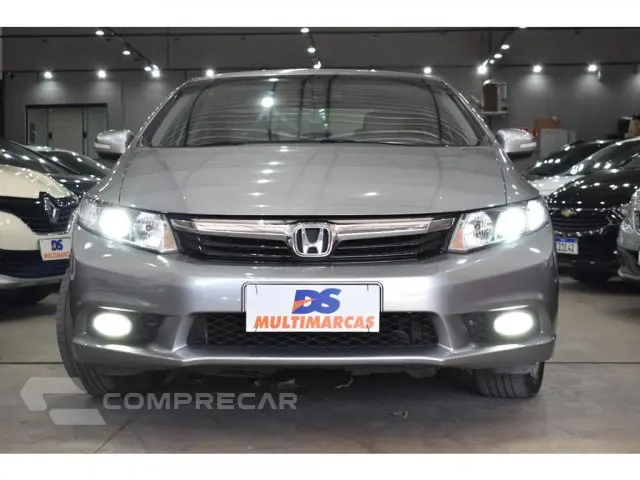 CIVIC - 1.8 EXS 16V 4P AUTOMÁTICO