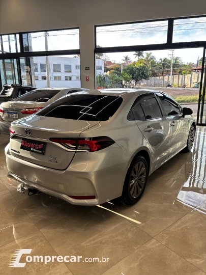 COROLLA 1.8 VVT-I Hybrid Altis