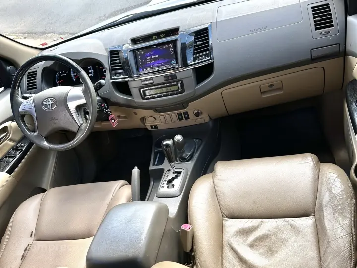 HILUX SW4 3.0 SRV 4X4 16V TURBO INTERCOOLER DIESEL 4P AUTOMÁ