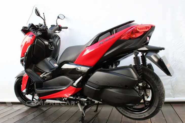 YAMAHA XMAX ABS