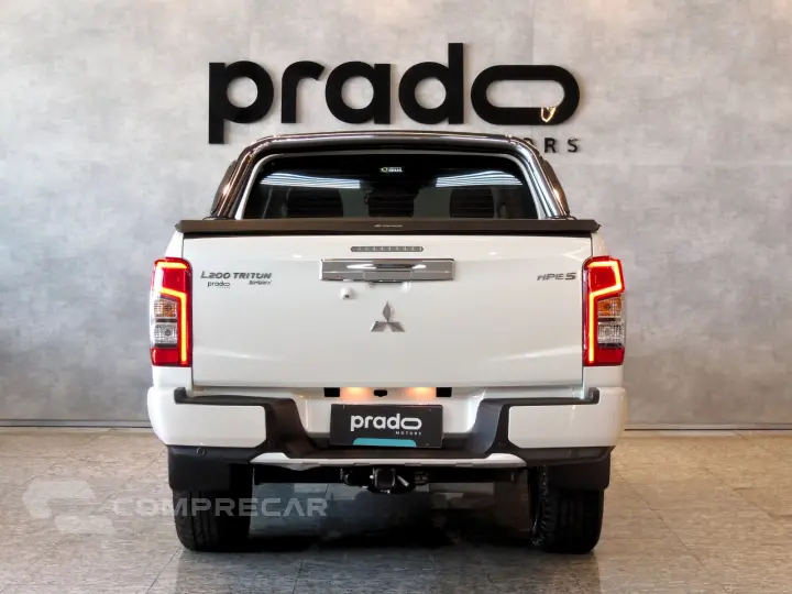 L200 TRITON 2.4 16V Turbo Sport Hpe-s CD 4X4