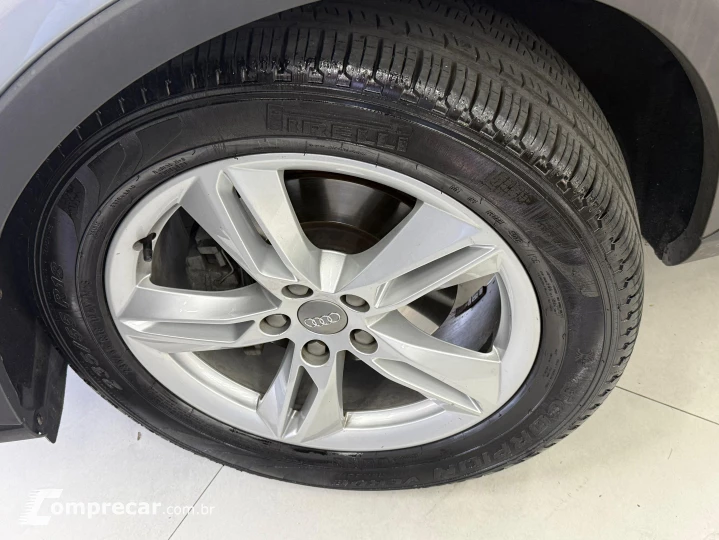 Q3 1.4 TFSI Ambiente Plus S Tronic