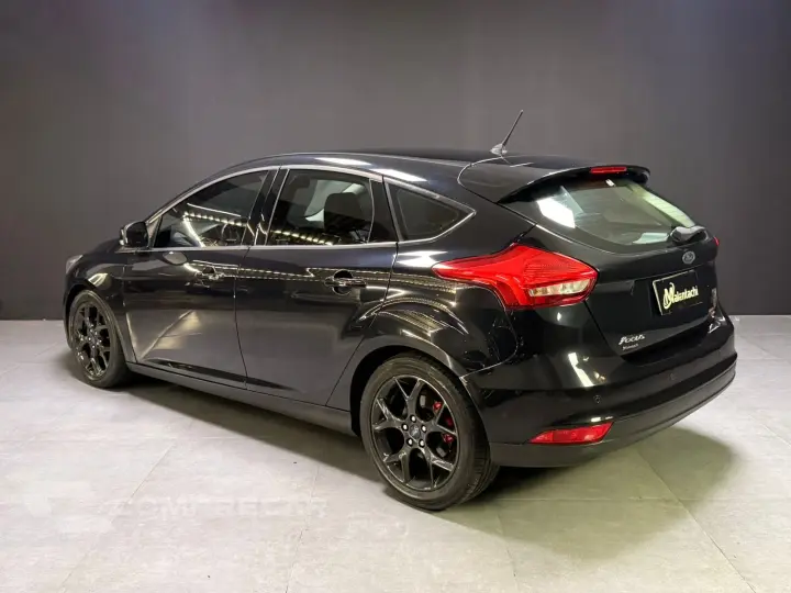 FOCUS 2.0 SE 16V FLEX 4P POWERSHIFT