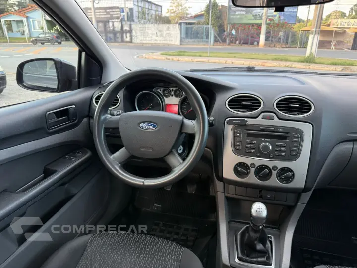 FOCUS 1.6 GL 16V