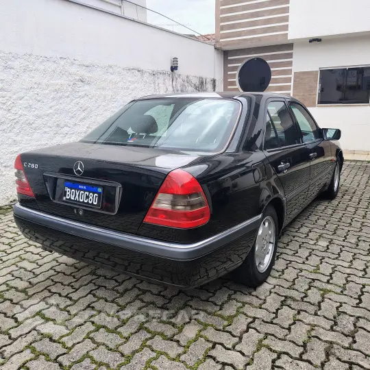 280 C 2.8 6 Cilindros