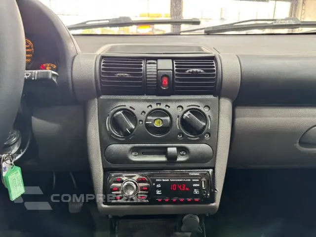 CLASSIC - 1.0 MPFI LS 8V 4P MANUAL