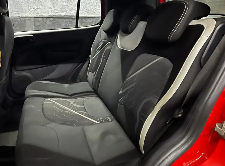 UNO 1.4 EVO SPORTING 8V FLEX 4P MANUAL