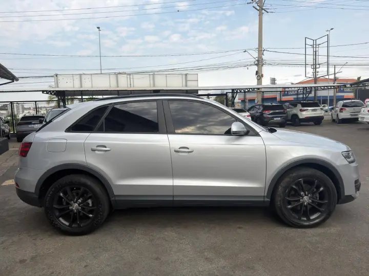 Q3 2.0 4P TFSI AMBITION QUATTRO S-TRONIC AUTOMÁTICO