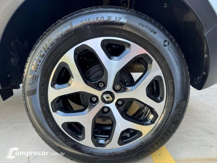 CAPTUR Zen 1.6 16V Flex 5p Mec.