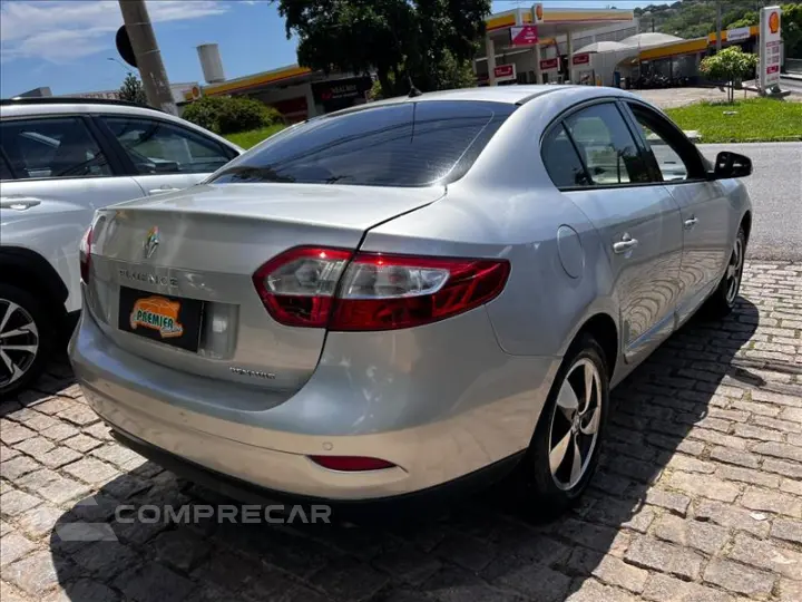 FLUENCE 2.0 Dynamique 16V