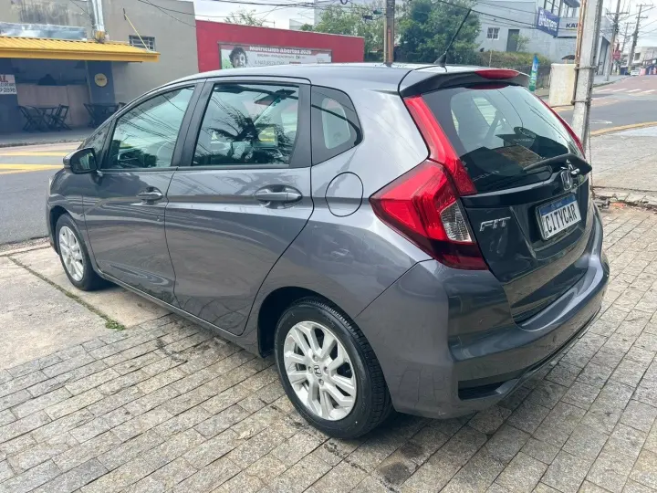 FIT 1.5 LX 16V FLEX 4P AUTOMÁTICO