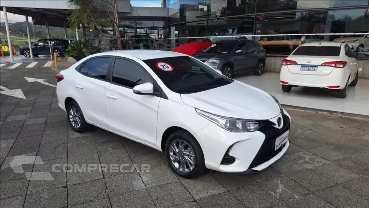 YARIS 1.5 16V FLEX SEDAN XS MULTIDRIVE