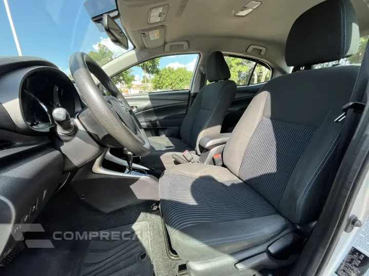 YARIS 1.5 16V Sedan XL