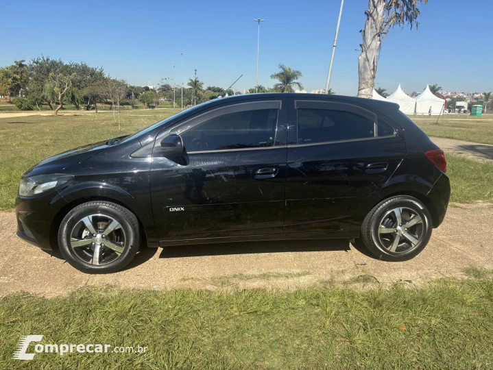 ONIX 1.4 MPFI LTZ 8V