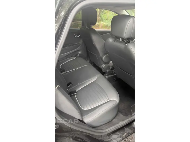CAPTUR 2.0 16V HI-FLEX INTENSE AUTOMÁTICO