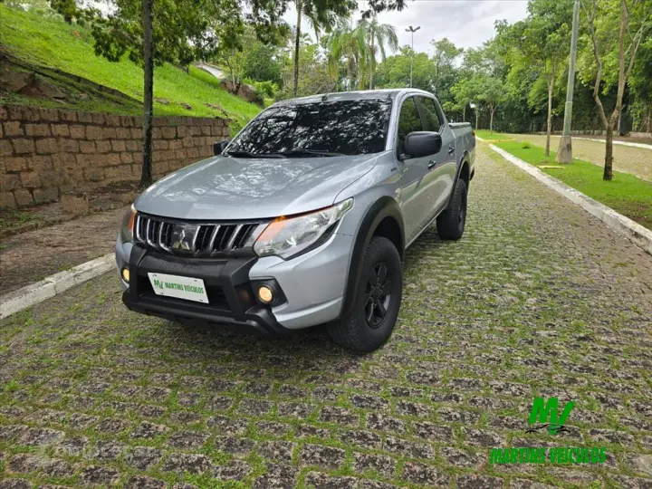 L200 TRITON 2.4 16V TURBO DIESEL OUTDOOR GLS CD 4