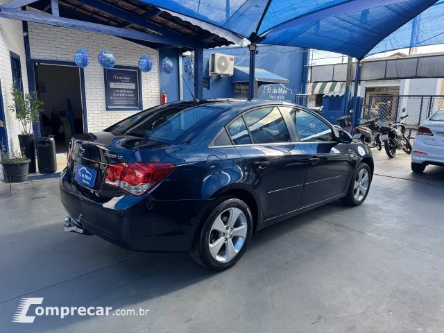 CRUZE SEDAN - 1.8 LT 16V 4P AUTOMÁTICO