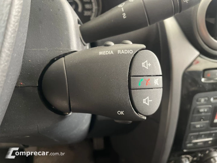 SANDERO 1.0 EXPRESSION 16V FLEX 4P MANUAL