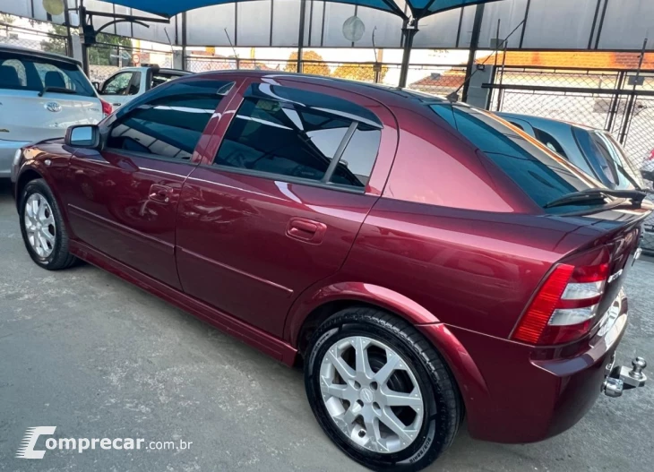 ASTRA 2.0 MPFI Advantage 8V