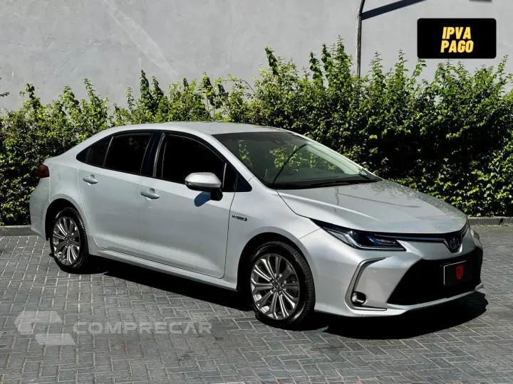 COROLLA 1.8 VVT-I Hybrid Altis