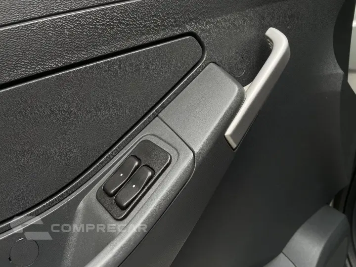 MONTANA 1.4 MPFI LS CS 8V FLEX 2P MANUAL