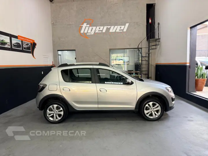 SANDERO 1.6 16V SCE Stepway