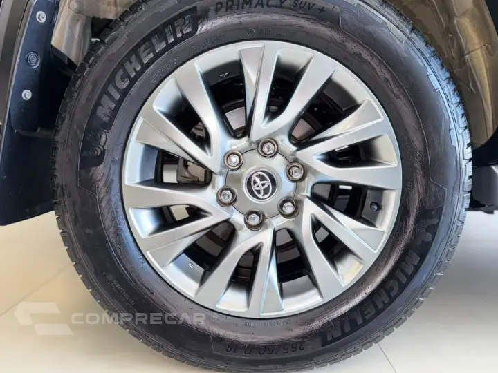 HILUX SW4 2.8 D-4d Turbo SRX 7L 4X4