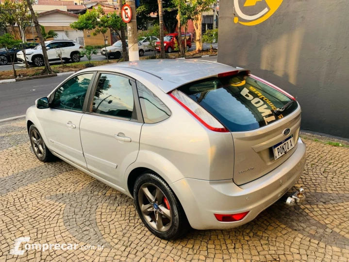 Focus 2.0 16V/SE/SE Plus Flex 5p Aut.