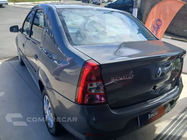 LOGAN Authentique Hi-Flex 1.0 16V 4p