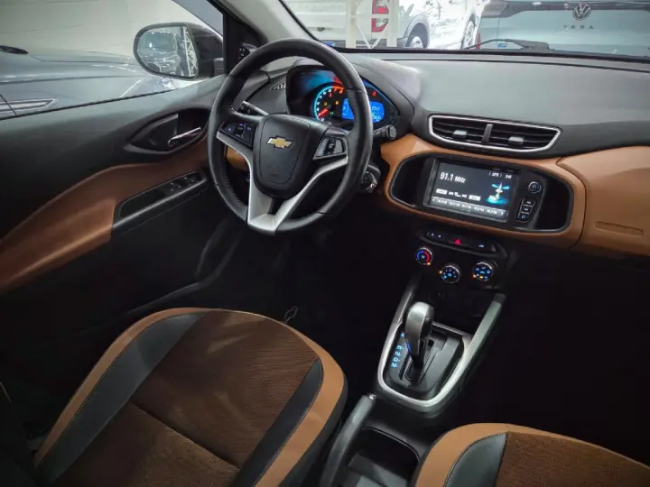 ONIX 1.4 MPFI ACTIV 8V FLEX 4P AUTOMATICO