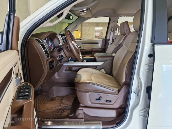 2500 6.7 I6 Turbo Laramie CD 4X4