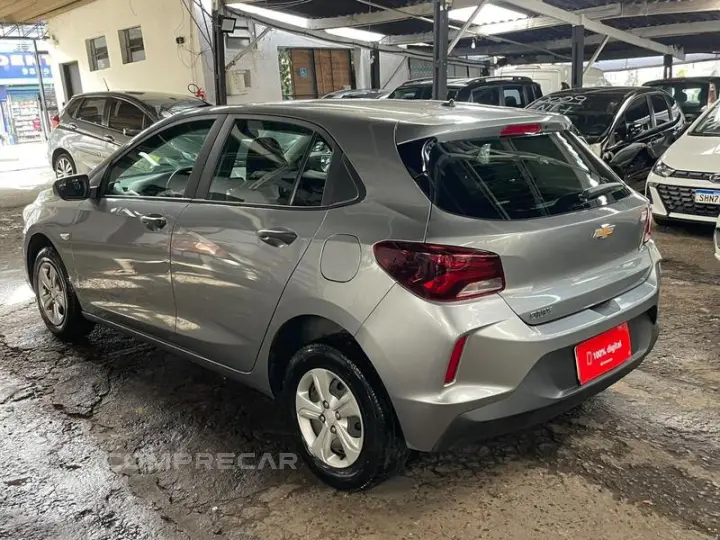 ONIX HATCH 1.0 12V FLEX 5p MEC