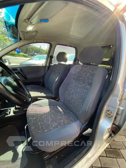 Corsa Super 1.6 MPFI 8v 5p