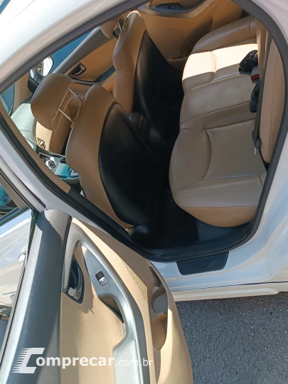 ELANTRA 1.8 GLS SW 16V