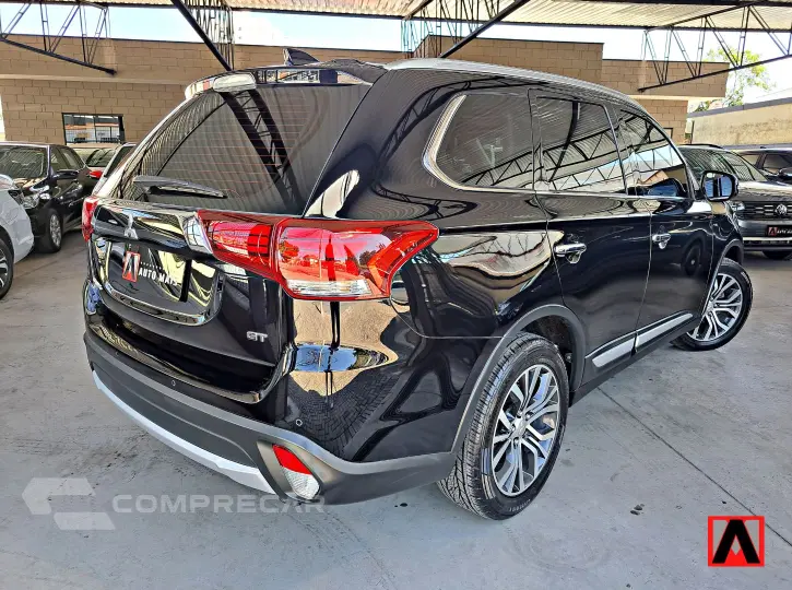 OUTLANDER 3.0 GT 4X4 V6 24V