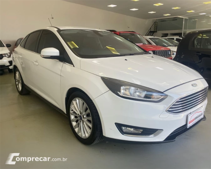 FOCUS 2.0 TITANIUM SEDAN 16V FLEX 4P POWERSHIFT