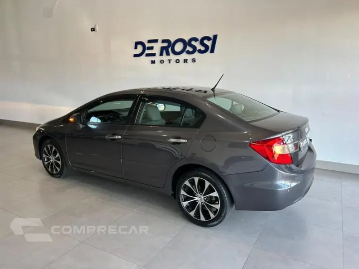 CIVIC LXR 2.0 16V FLEX AUT.