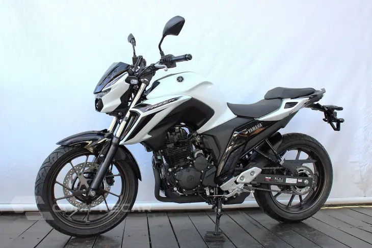 YAMAHA FZ25 FAZER CONNECTED ABS