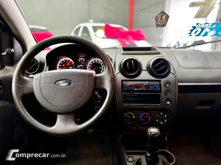 FIESTA 1.0 Rocam SE Sedan 8V