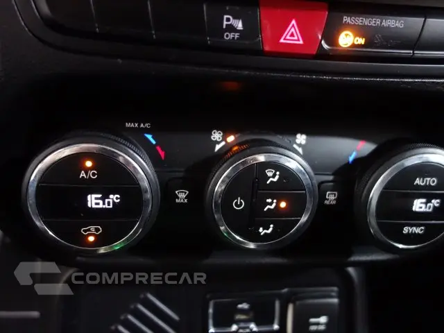 RENEGADE - 1.8 16V LONGITUDE 4P AUTOMÁTICO