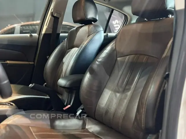CRUZE HATCH - 1.8 LTZ SPORT6 16V 4P AUTOMÁTICO