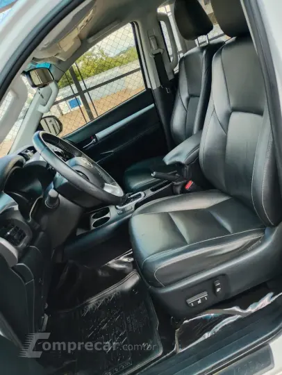 Hilux Caminhonete 2.8 16V SRV 4X4 DIESEL CABINE DUPLA AUTOMÁ