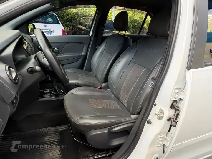 LOGAN 1.6 16V SCE Iconic