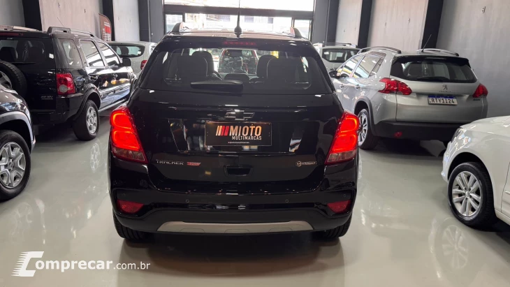 TRACKER 1.4 16V Turbo Midnight