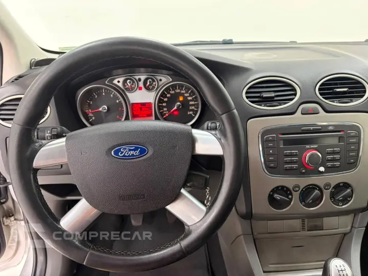 FOCUS 1.6 SE Sedan 16V